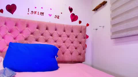 Sharlott online show from 26, 2, 2025