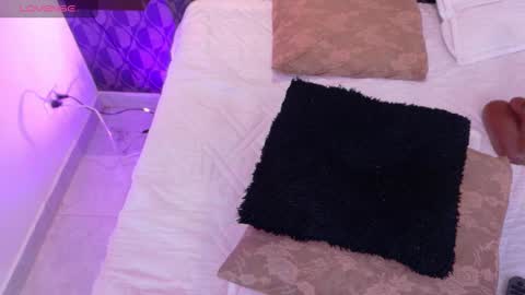 Sharom  online show from 1, 3, 2025