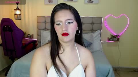 ESTEFI  online show from 28, 6, 2026