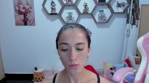 Sharon online show from 8, 3, 2025