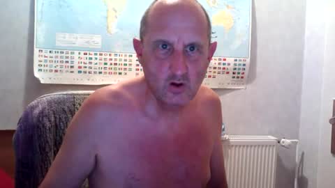 Snapshot of sharpshoder chatting on 27, 6, 2026 Peter online show from 27, 6, 2026