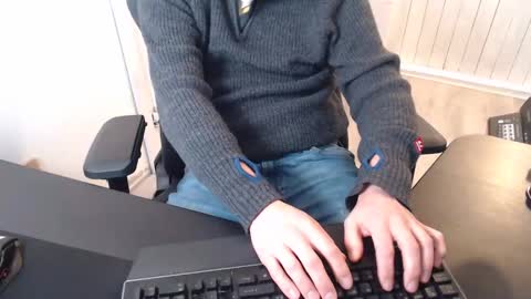 shavedromeo online show from 13, 12, 2024