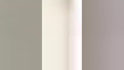 Snapshot of shay_montgomery chatting on 16, 4, 2026 Shay Montgomery online show from 16, 4, 2026