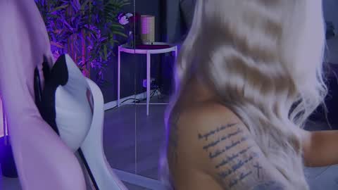 shayblonde online show from 19, 12, 2024