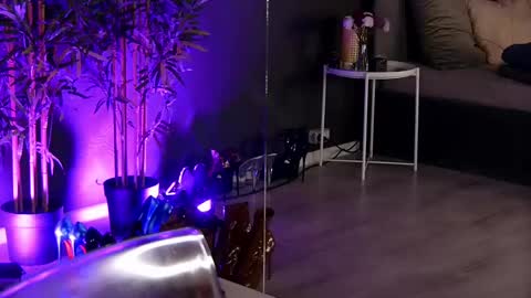 shayblonde online show from 6, 3, 2025