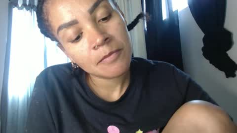 Shayna online show from 3, 1, 2025