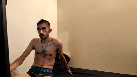 Snapshot of shebas07 chatting on 13, 11, 2025 shebas07 online show from 13, 11, 2025