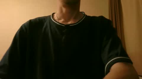 Snapshot of shedevr02 chatting on 17, 11, 2025 Roger online show from 17, 11, 2025