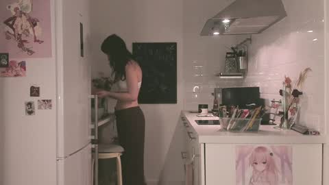 Snapshot of sheeny_shy chatting on 21, 12, 2024 Chiara online show from 21, 12, 2024