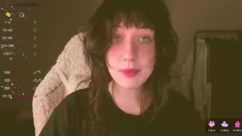 Snapshot of sheeny_shy chatting on 16, 9, 2025 Chiara online show from 16, 9, 2025