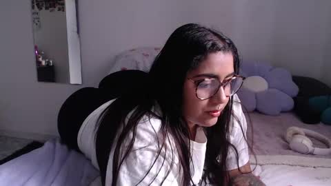 Heidy  online show from 11, 5, 2026
