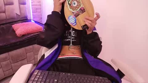 sheilly_brown online show from 1, 10, 2025