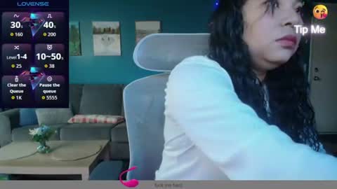 Snapshot of sheilyn_smith chatting on 15, 7, 2026 sheilyn_smith online show from 15, 7, 2026