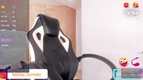 shenielxxx online show from 3, 12, 2024