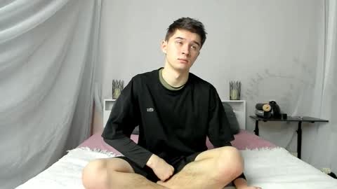 Max online show from 4, 2, 2026