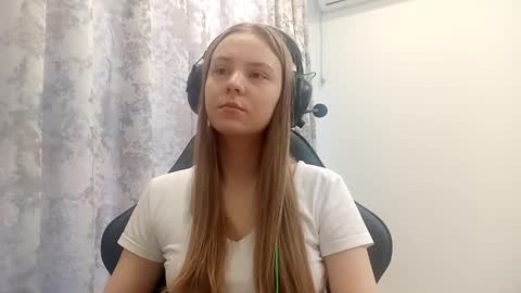 Lisa online show from 21, 12, 2025