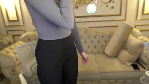 Snapshot of sheryl_elegance chatting on 25, 2, 2025 Sheryl online show from 25, 2, 2025