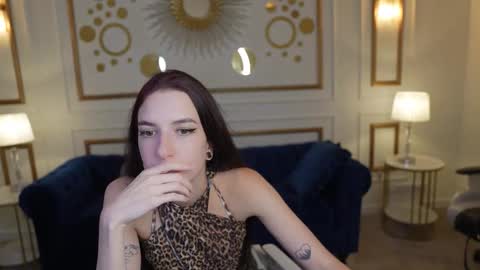 Snapshot of sheryl_elegance chatting on 6, 11, 2025 Sheryl online show from 6, 11, 2025