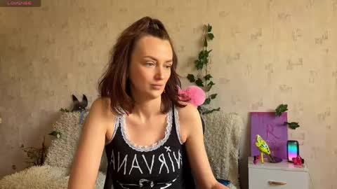 Snapshot of sheslike_firstlove chatting on 26, 4, 2026 Vanessa online show from 26, 4, 2026