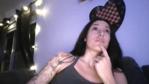 Snapshot of shespeachy chatting on 23, 7, 2026 peachy online show from 23, 7, 2026