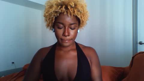 shexxxclusive online show from 14, 10, 2025