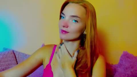 Snapshot of shinelikea_diamond chatting on 4, 10, 2025 Alexis online show from 4, 10, 2025