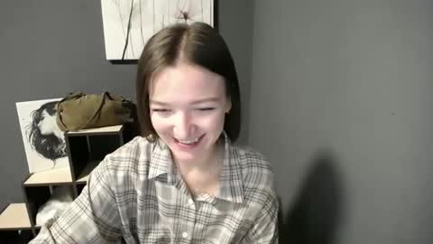 Snapshot of shining_pearl chatting on 12, 5, 2026 Jesica online show from 12, 5, 2026