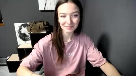 Snapshot of shining_pearl chatting on 2, 6, 2026 Jesica online show from 2, 6, 2026
