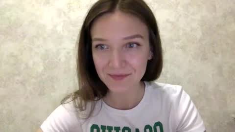 Snapshot of shining_pearl chatting on 8, 6, 2026 Jesica online show from 8, 6, 2026