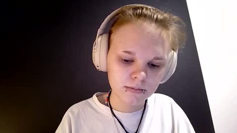 Emma online show from 3, 2, 2026