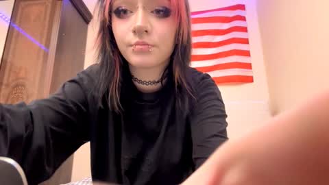 Luna online show from 3, 2, 2026