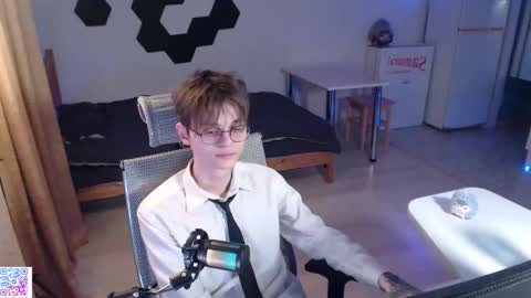 shiromy_ online show from 28, 11, 2025