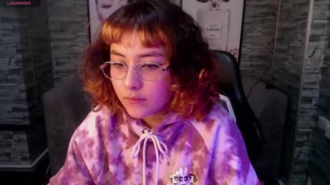 shizuko_b online show from 7, 10, 2025