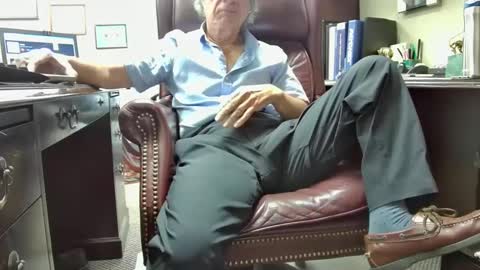 nikolas send dm for an appointment online show from 11, 9, 2025