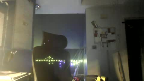 Snapshot of shortmel chatting on 1, 7, 2026 shortmel online show from 1, 7, 2026