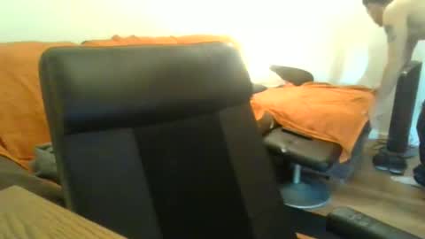 showherenow online show from 21, 12, 2025