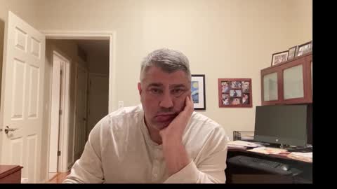 Snapshot of showmet chatting on 27, 10, 2025 Chicago Guy online show from 27, 10, 2025