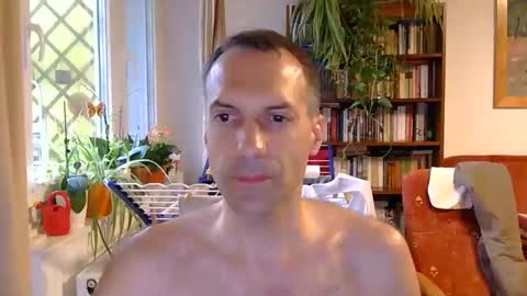 Dniel Gyrffy online show from 10, 9, 2025