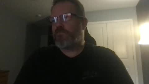 shughes740 online show from 8, 11, 2025