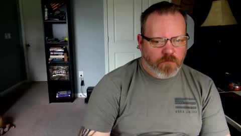 shughes740 online show from 26, 4, 2026