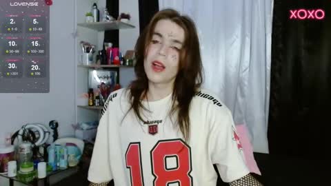 Shun White online show from 7, 12, 2024