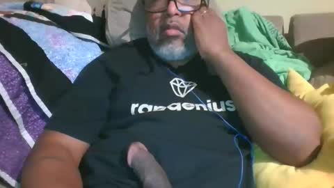 Snapshot of shy333 chatting on 22, 10, 2025 SHY333 online show from 22, 10, 2025