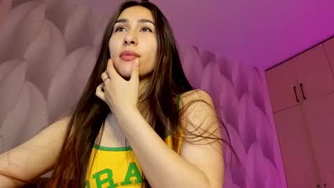 Snapshot of shy_bambiii chatting on 21, 1, 2025 Mika online show from 21, 1, 2025