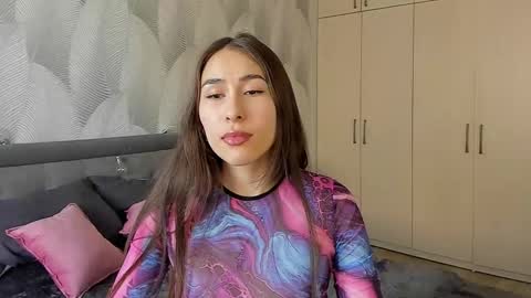 Snapshot of shy_bambiii chatting on 12, 3, 2025 Mika online show from 12, 3, 2025