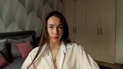 Mika online show from 1, 4, 2026