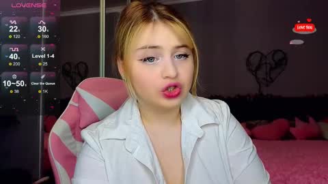 Molly online show from 8, 2, 2025