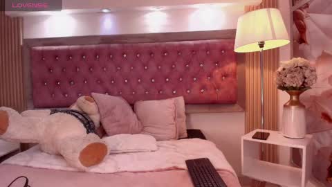 cherry online show from 14, 4, 2026