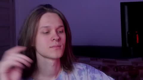 Mark online show from 19, 9, 2025