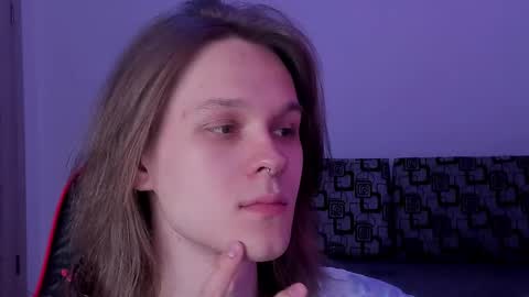 Mark online show from 1, 10, 2025