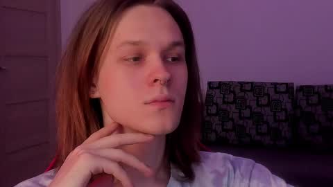 Mark online show from 7, 10, 2025